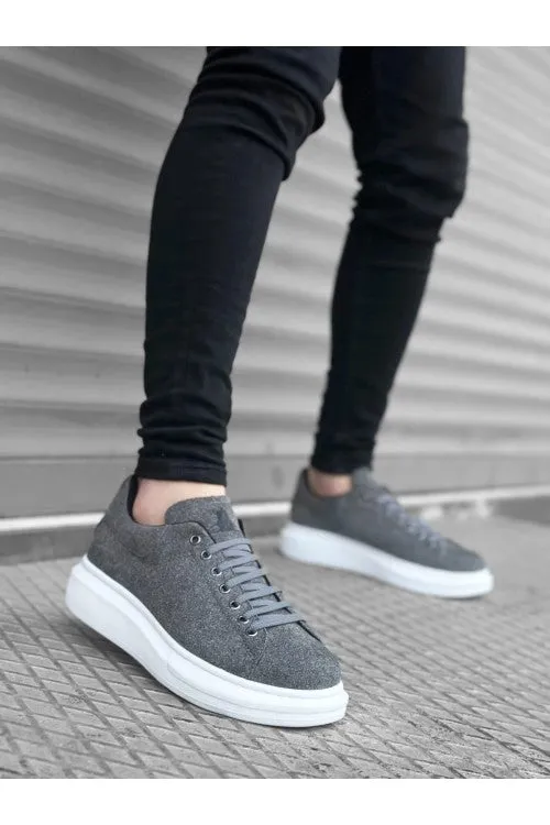 Gray Sneaker BA0547