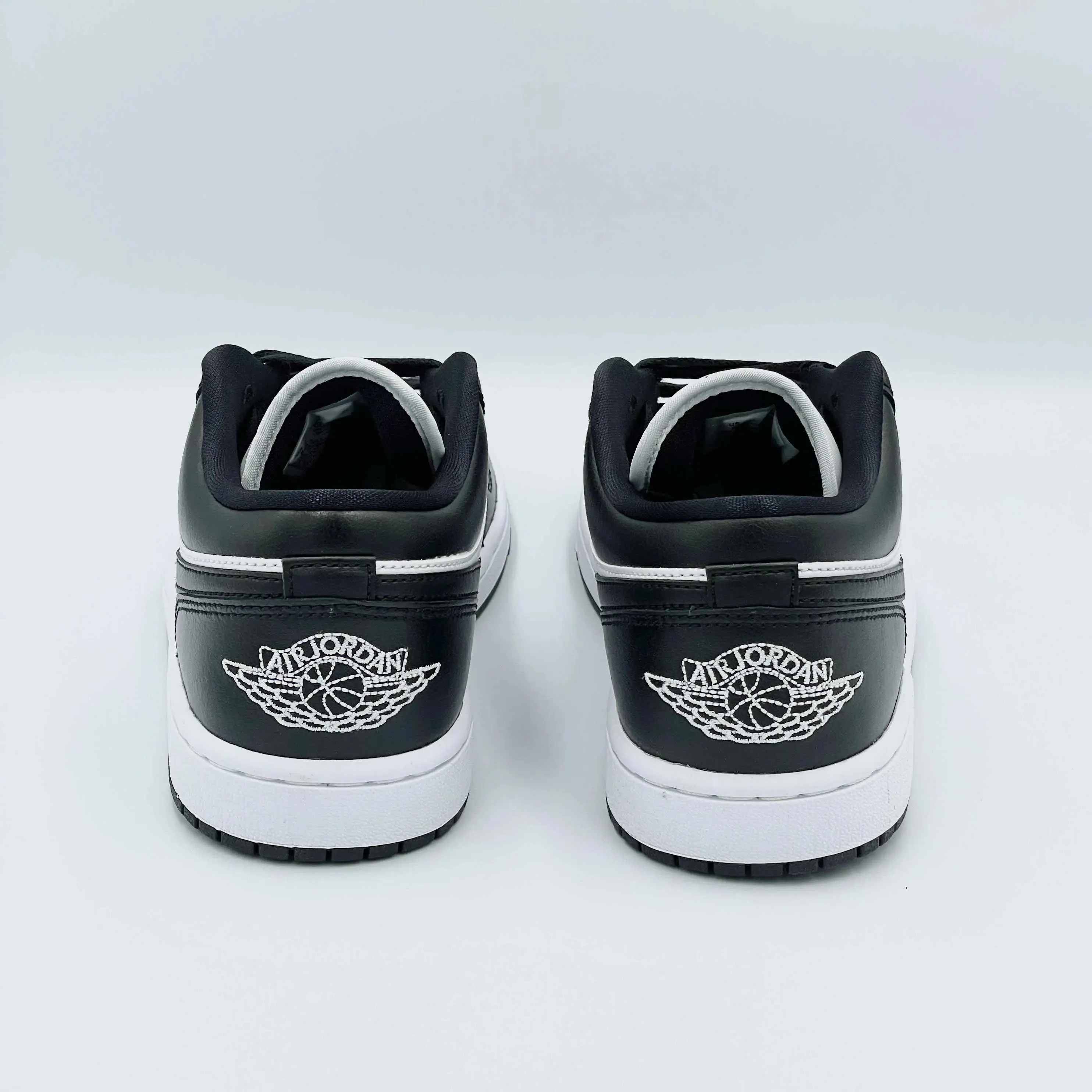 Jordan 1 Low Panda