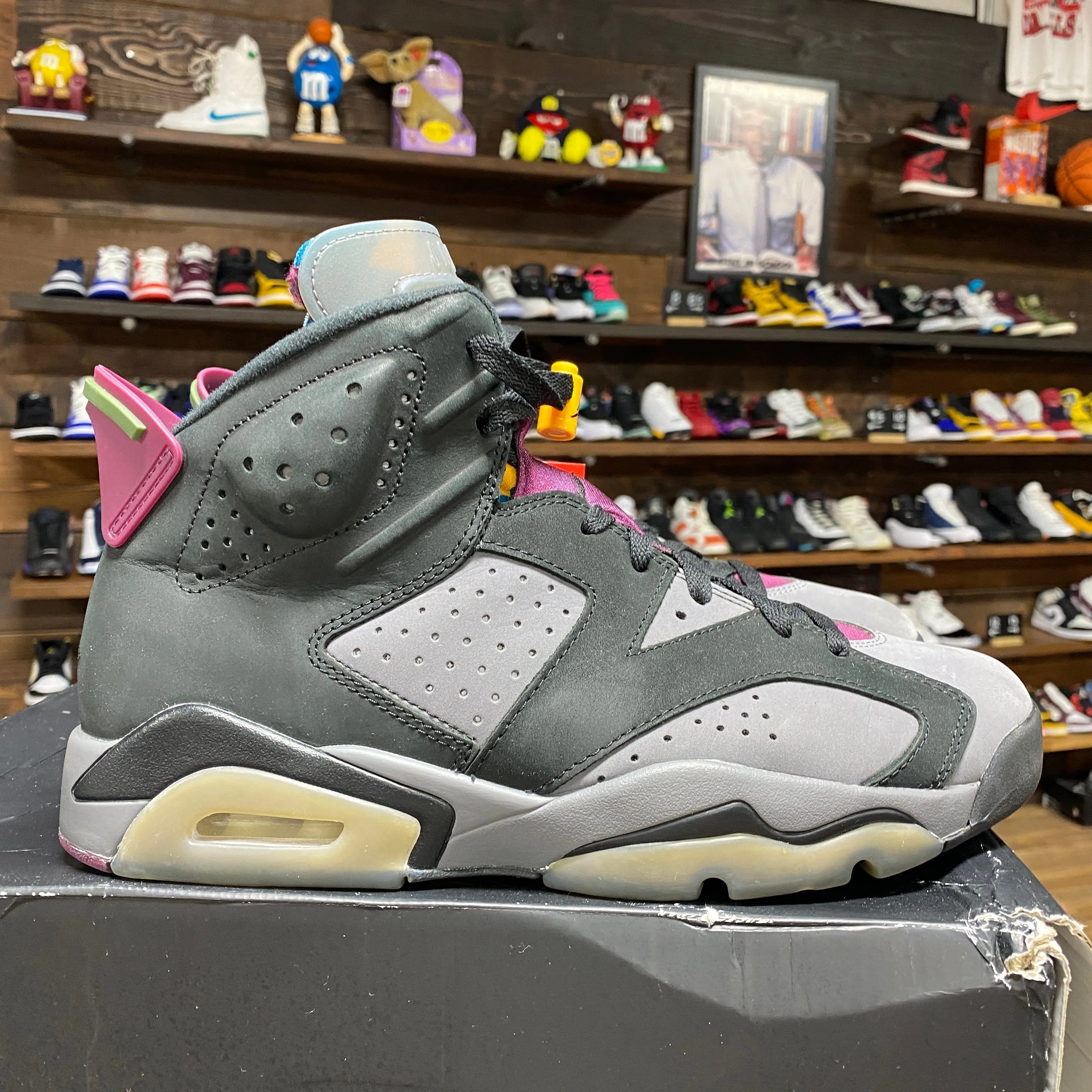 Jordan 6 'Bordeaux' Size 9