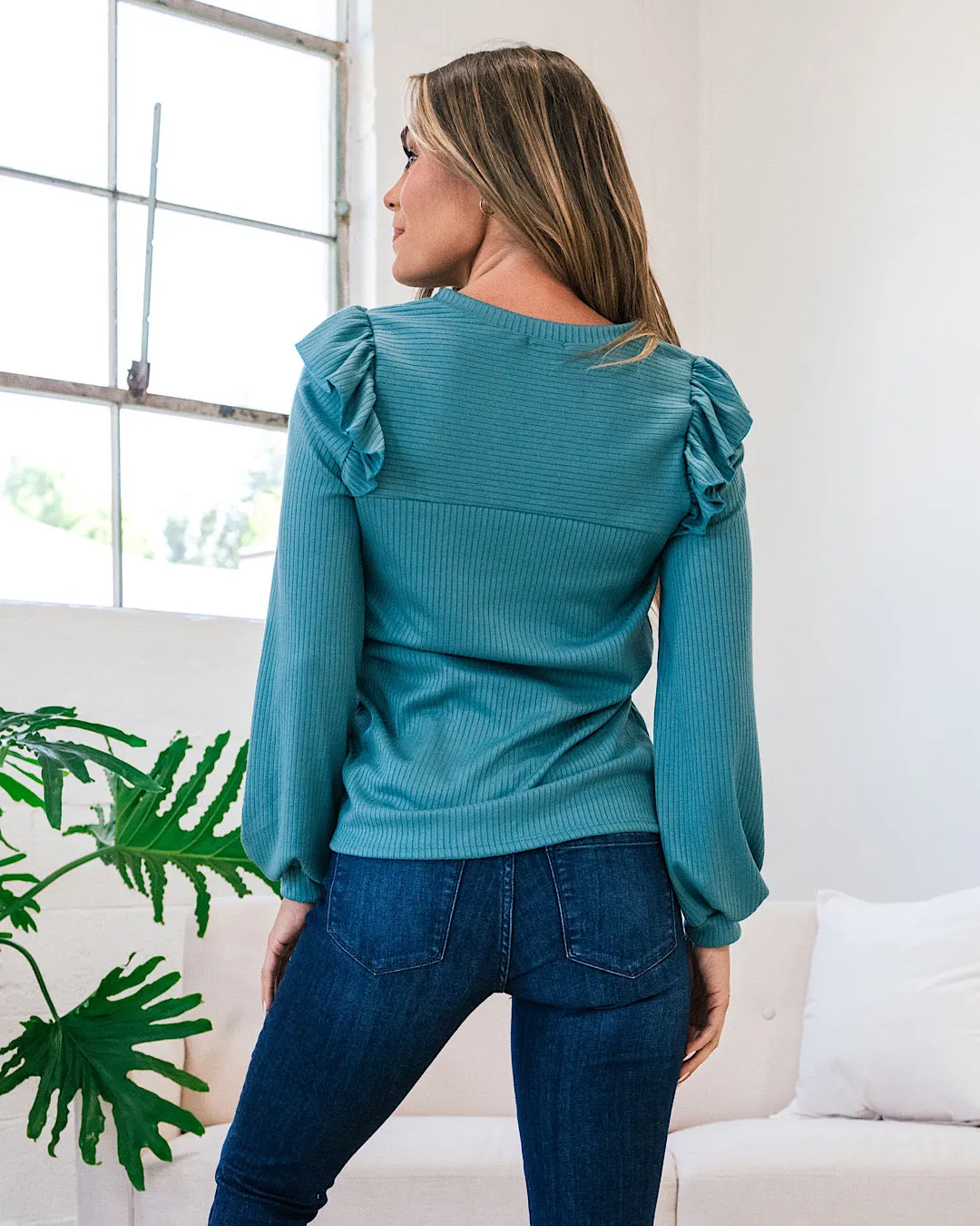 McKenna Ribbed Ruffle Shoulder Top - Teal