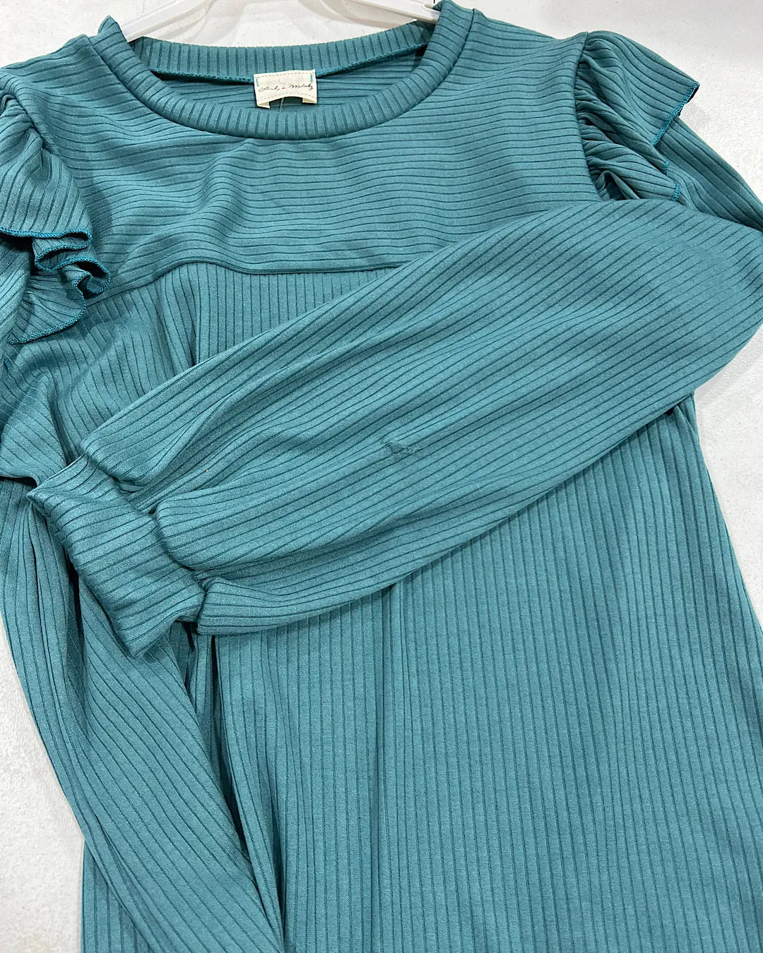 McKenna Ribbed Ruffle Shoulder Top - Teal