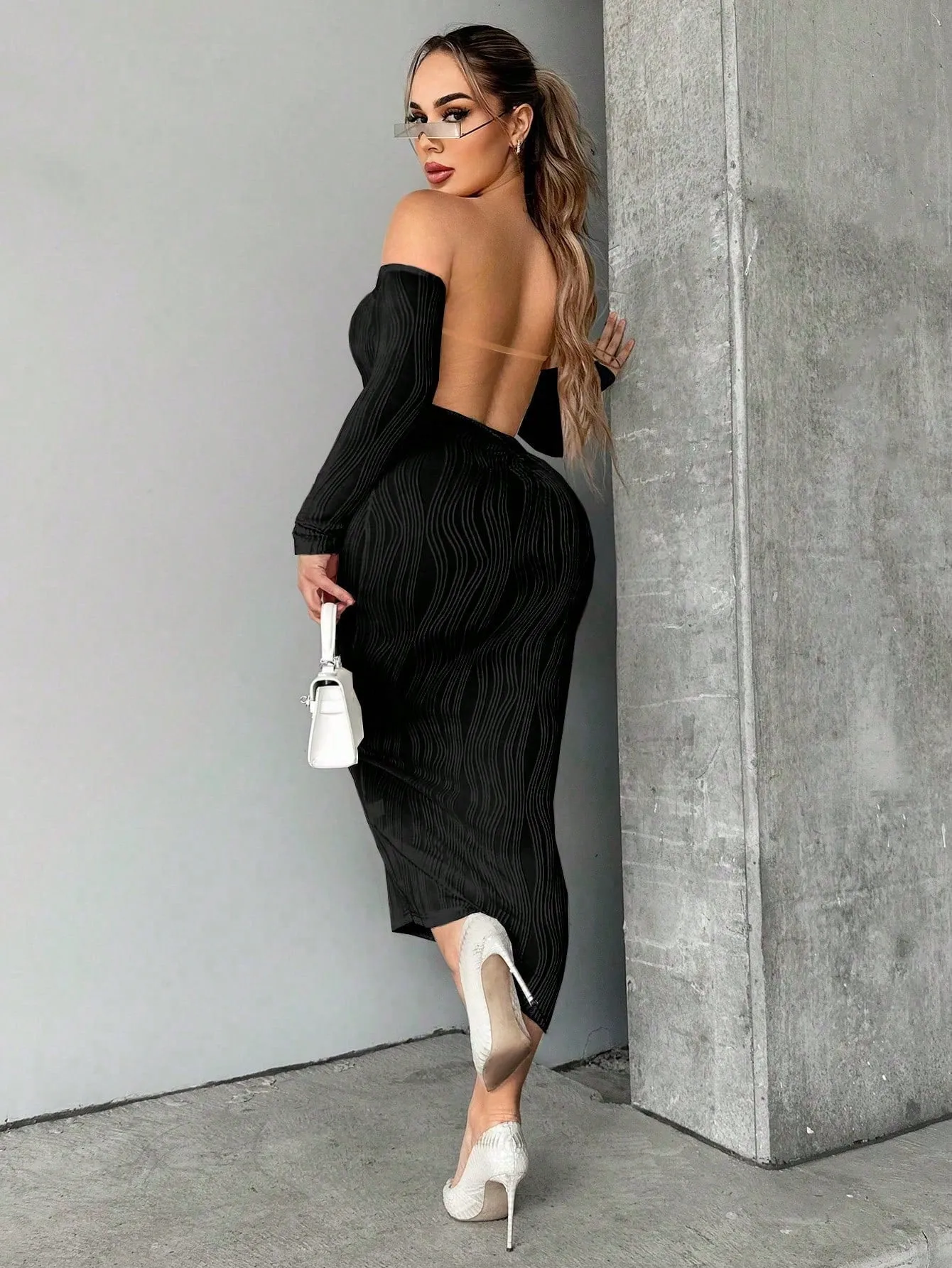 Off The Shoulder Backless Bodycon Dress